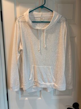 WEATHER PROOF PULLOVER